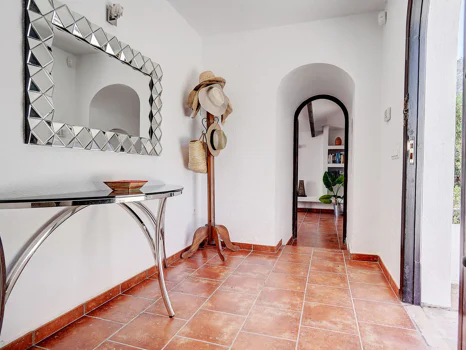 Villa for sale in Mijas