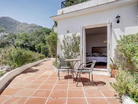 Villa for sale in Mijas
