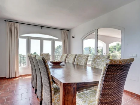 Villa for sale in Mijas
