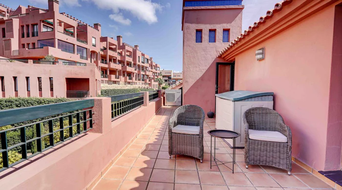 Penthouse for sale in Calahonda, Mijas Costa
