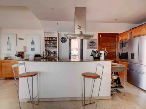 Penthouse for sale in Calahonda, Mijas Costa