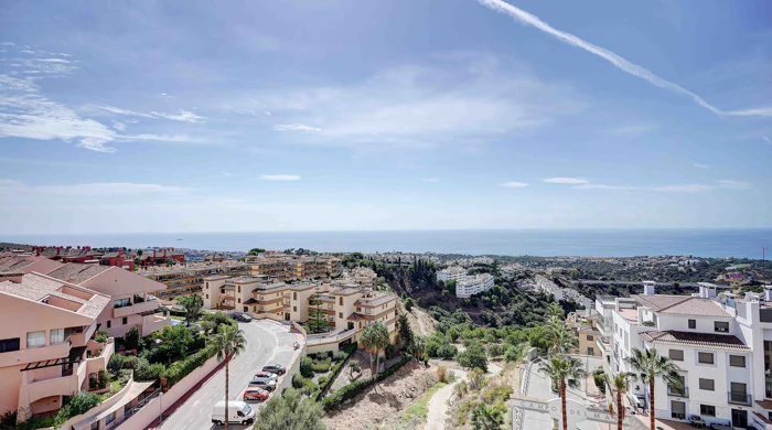 Penthouse for sale in Calahonda, Mijas Costa