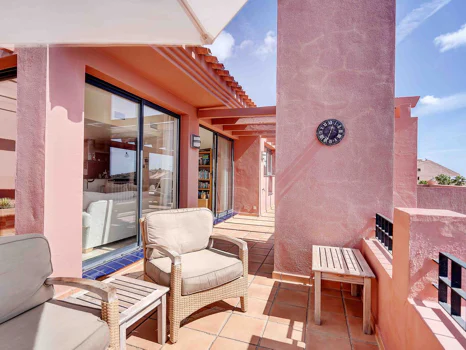 Penthouse for sale in Calahonda, Mijas Costa