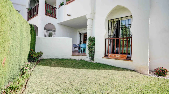 Ground Floor Apartment for sale in Calahonda, Mijas Costa