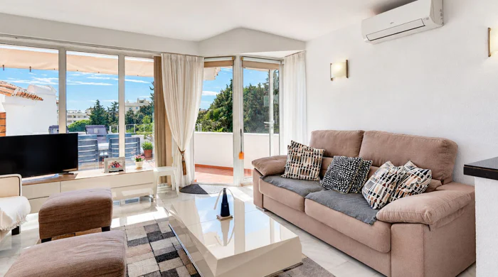 Penthouse for sale in Calahonda, Mijas Costa