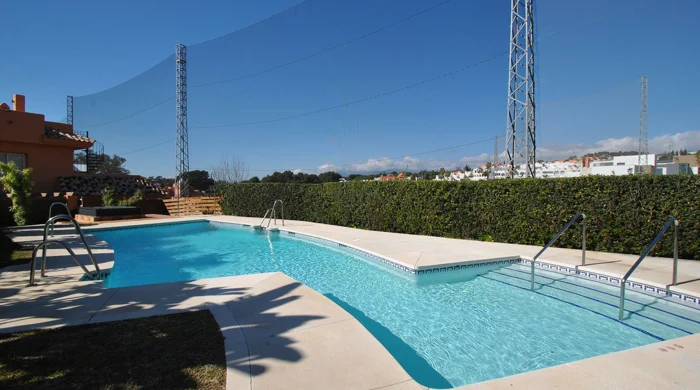 Town House for sale in Cabopino, Marbella East