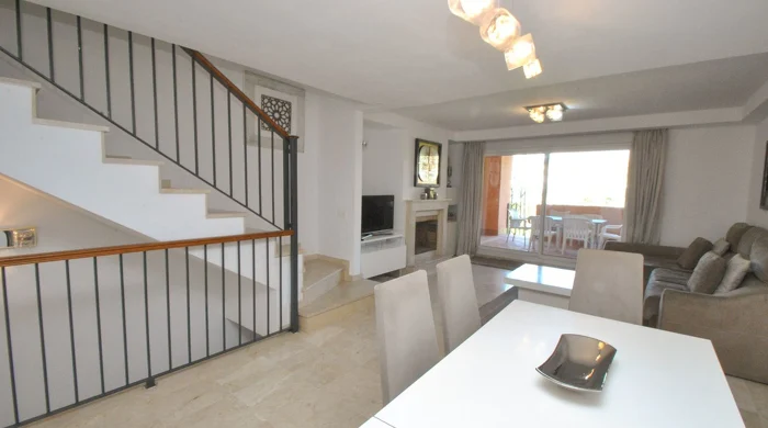 Town House for sale in Cabopino, Marbella East