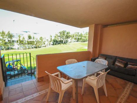 Town House for sale in Cabopino, Marbella East