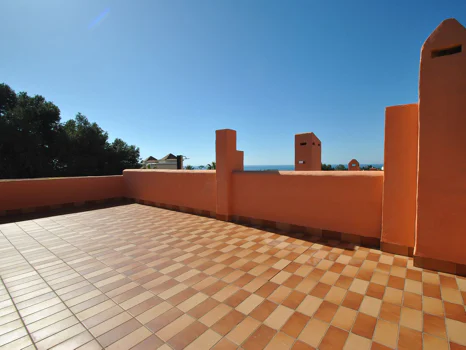 Town House for sale in Cabopino, Marbella East
