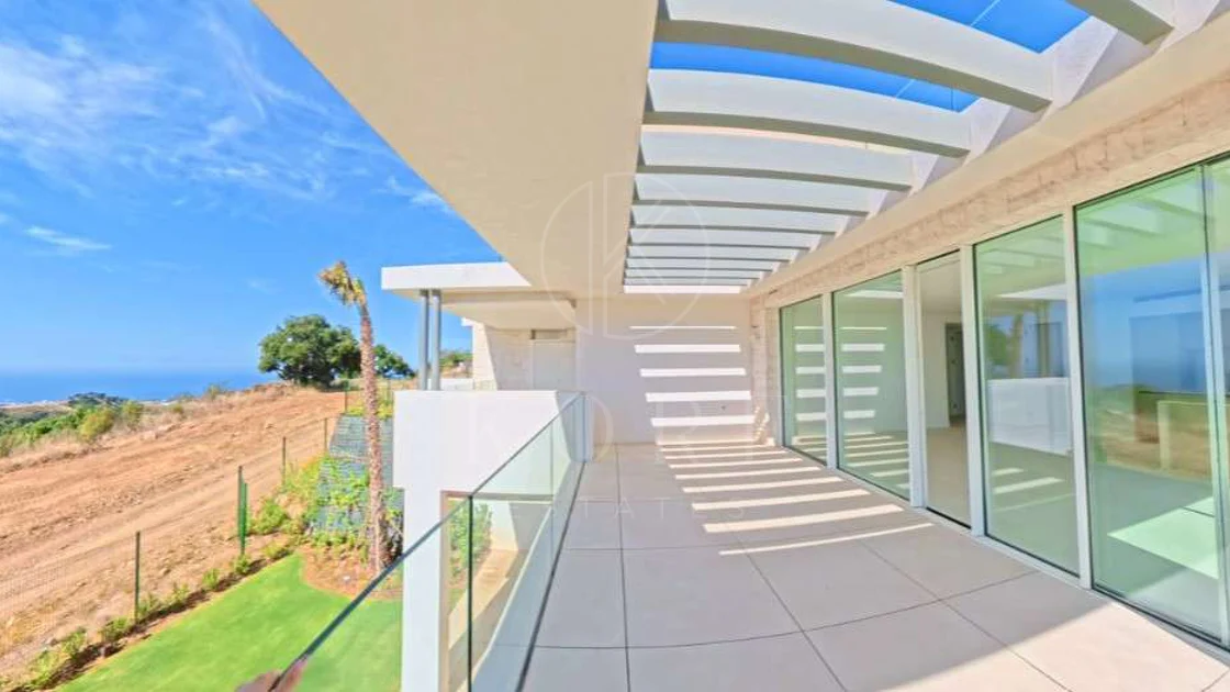 Development in La Mairena, Marbella East