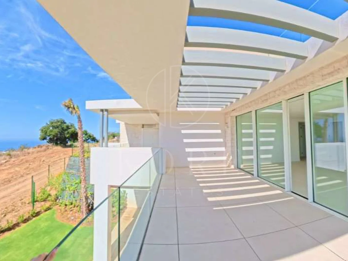 Development in La Mairena, Marbella Est