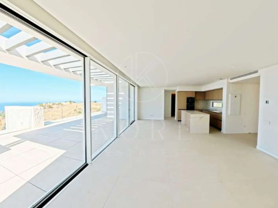 Development in La Mairena, Marbella Est