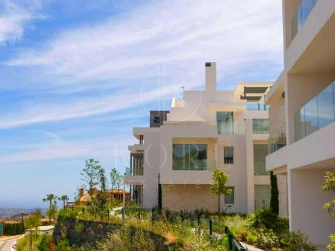 Development in La Mairena, Marbella Est