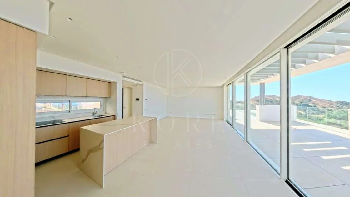 Development in La Mairena, Marbella East