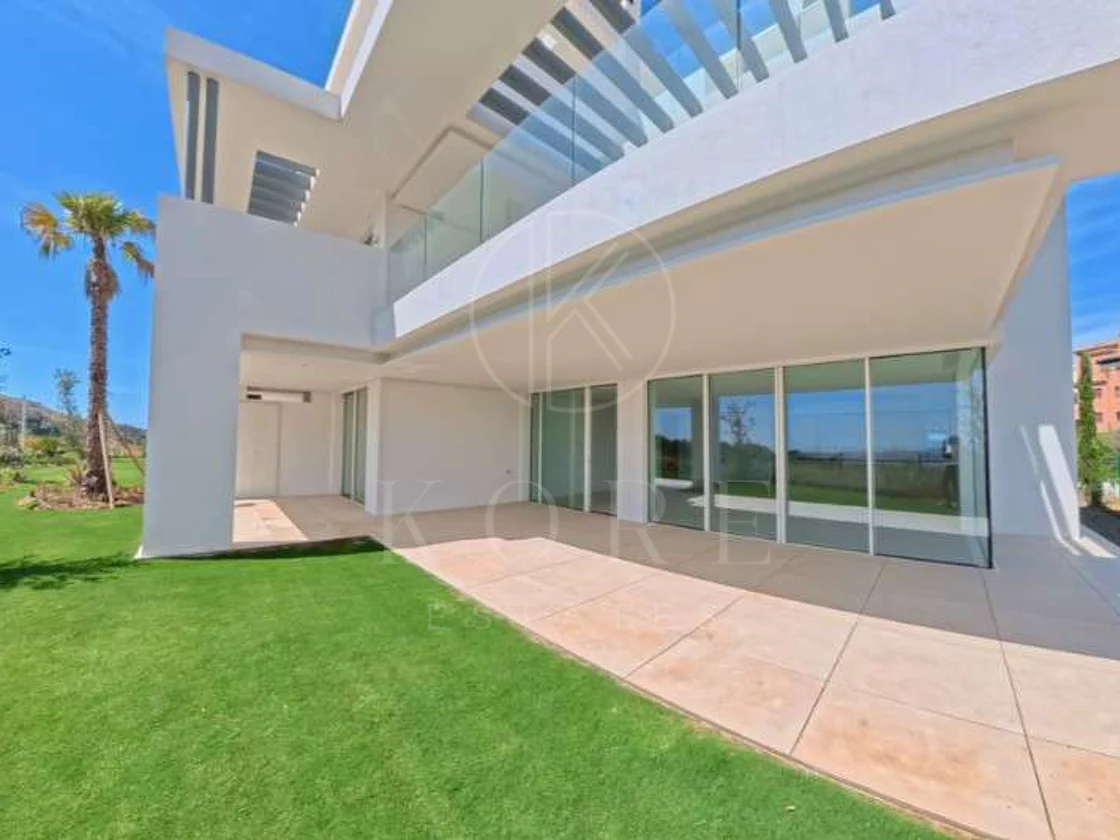 Development in La Mairena, Marbella Est