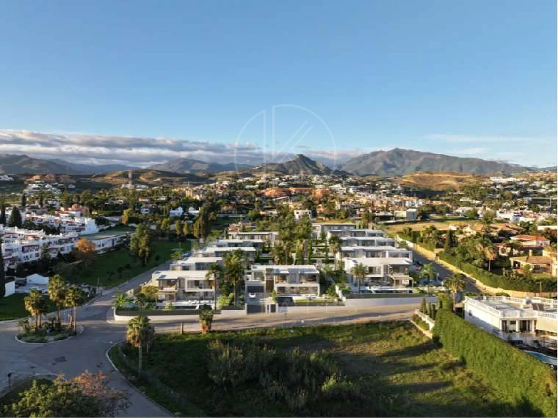 Development in New Golden Mile, Estepona East