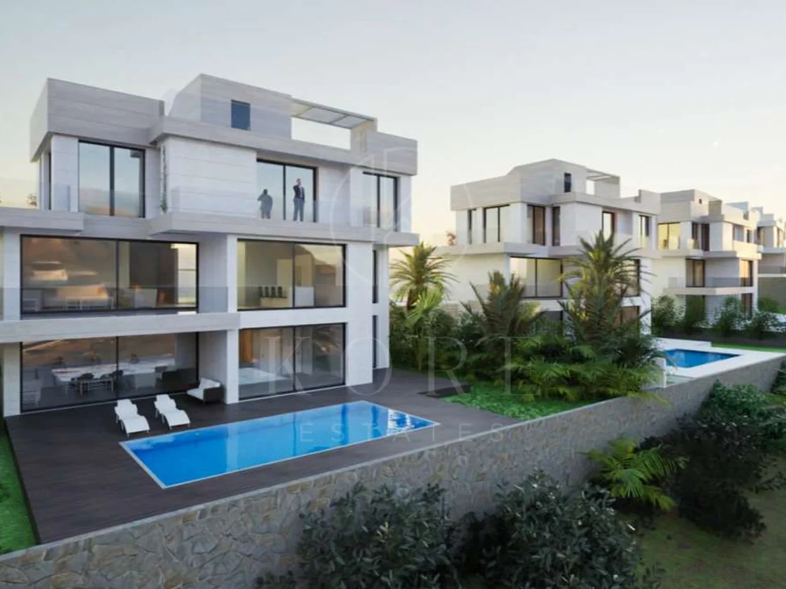 Desarrollo en Azata Golf, Estepona Oeste