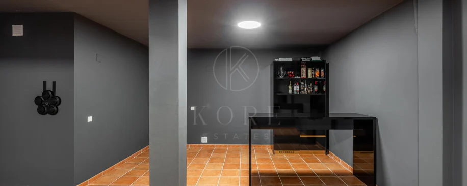 Wonderful three-bedroom townhouse located in the gated community of Agra Residencial, Estepona