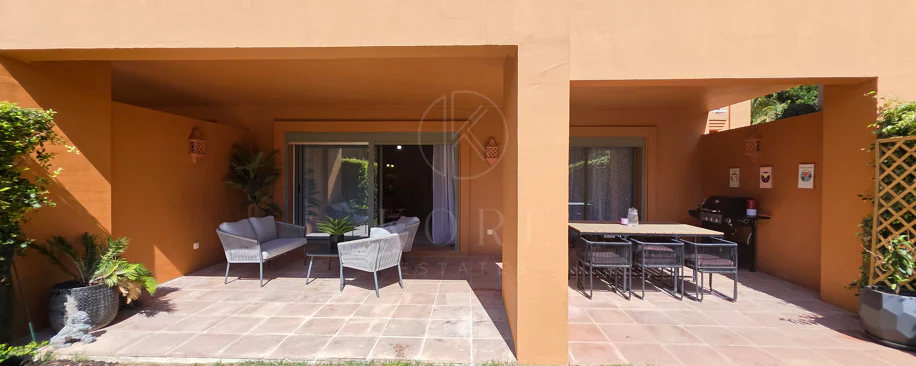 Apartament deosebit la parter în Benatalaya
