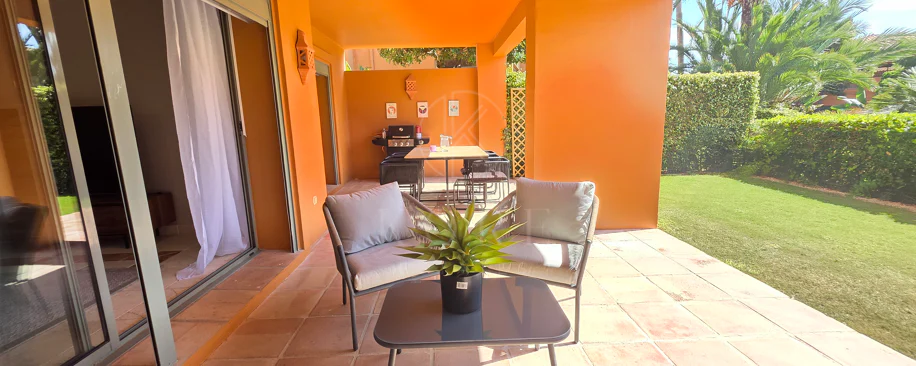 Apartament deosebit la parter în Benatalaya
