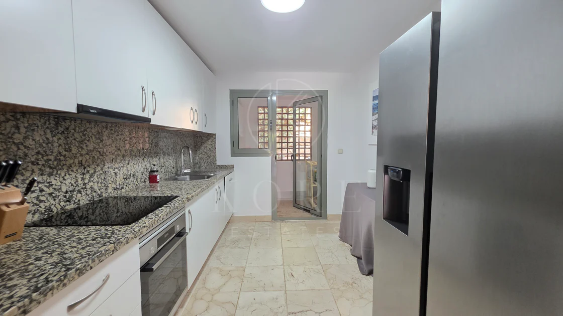 Apartament deosebit la parter în Benatalaya