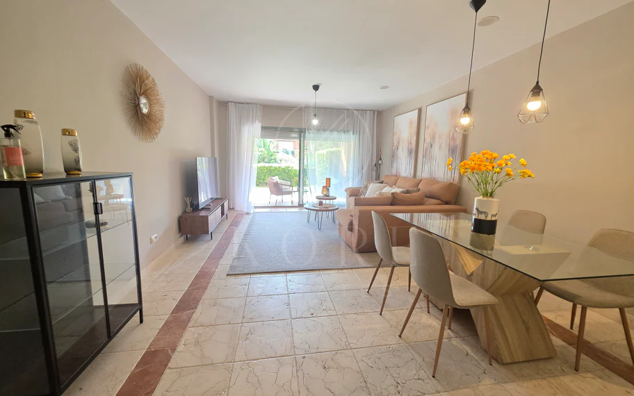 Exquisite Ground Floor Apartment in Benatalaya