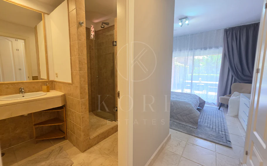 Exquisite Ground Floor Apartment in Benatalaya