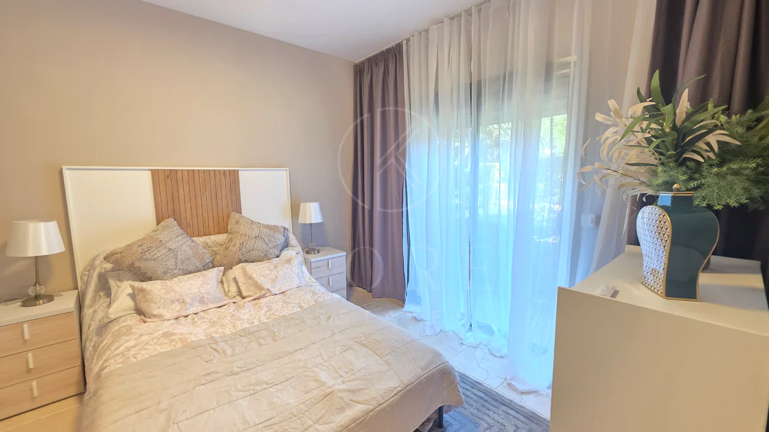 Apartament deosebit la parter în Benatalaya