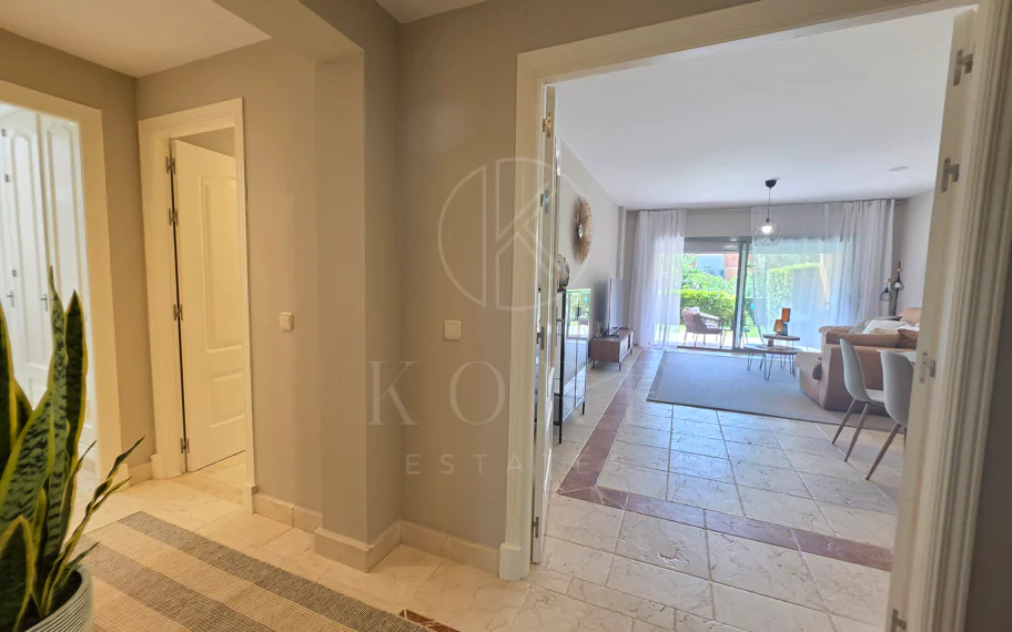 Exquisite Ground Floor Apartment in Benatalaya