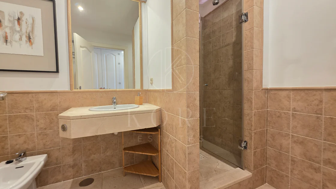 Apartament deosebit la parter în Benatalaya