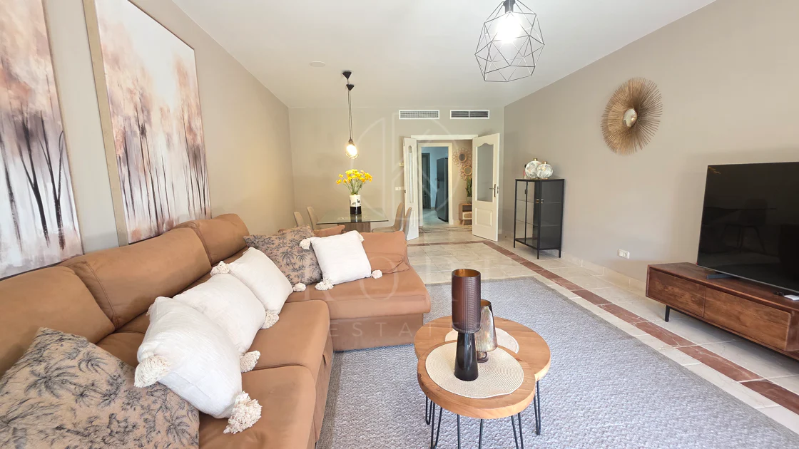 Apartament deosebit la parter în Benatalaya