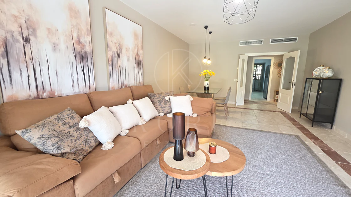 Apartament deosebit la parter în Benatalaya