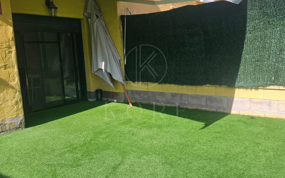 Fully Renovated Townhouse with Expansion Potential in Riviera Beach, Cancelada