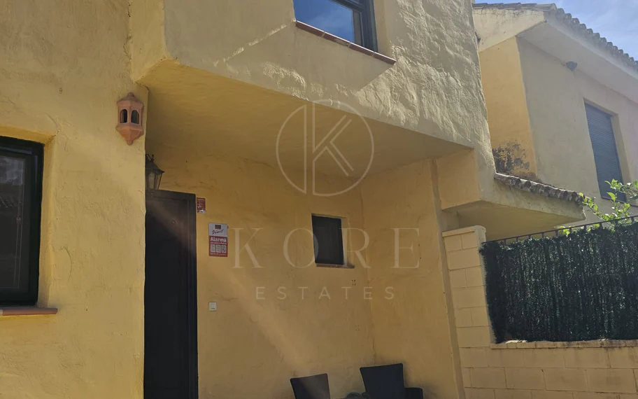 Fully Renovated Townhouse with Expansion Potential in Riviera Beach, Cancelada
