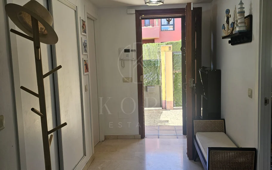 Fully Renovated Townhouse with Expansion Potential in Riviera Beach, Cancelada