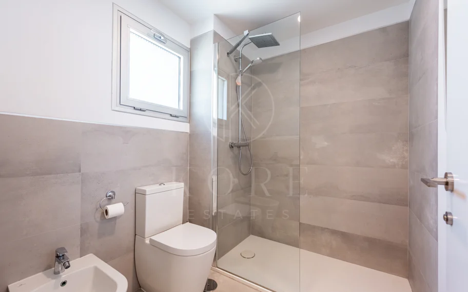 Stylish 2 bedrooms apartment with terrace and sea views in Panoramica, El Higueron