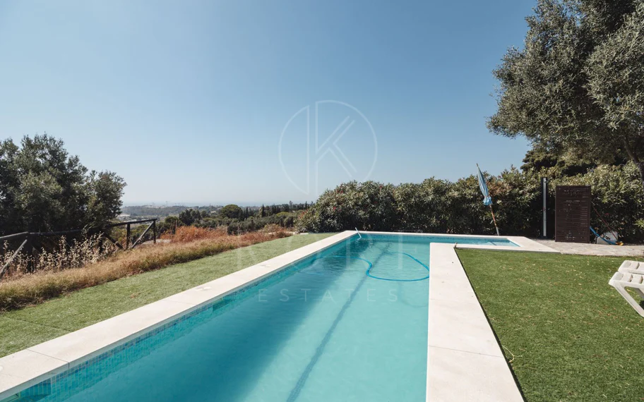 Villa en venta en Estepona