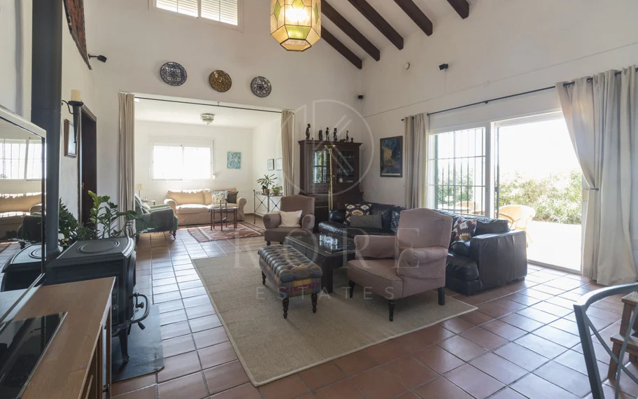 Villa en venta en Estepona