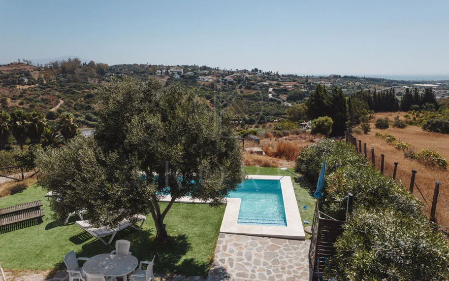 Villa en venta en Estepona
