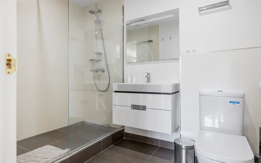Town House for sale in La Heredia, Benahavis