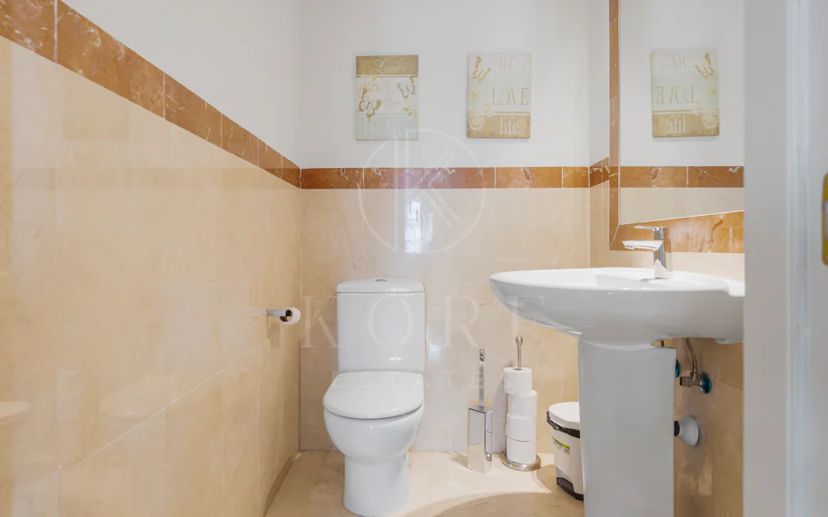 Town House for sale in La Heredia, Benahavis