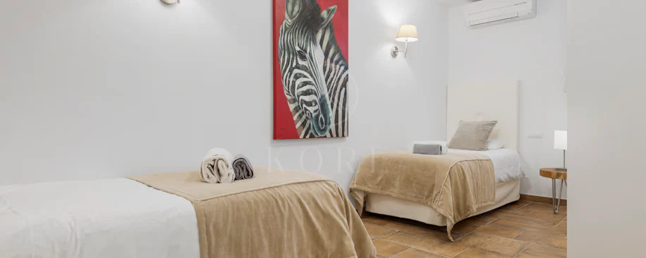 Adosado en venta en La Heredia, Benahavis