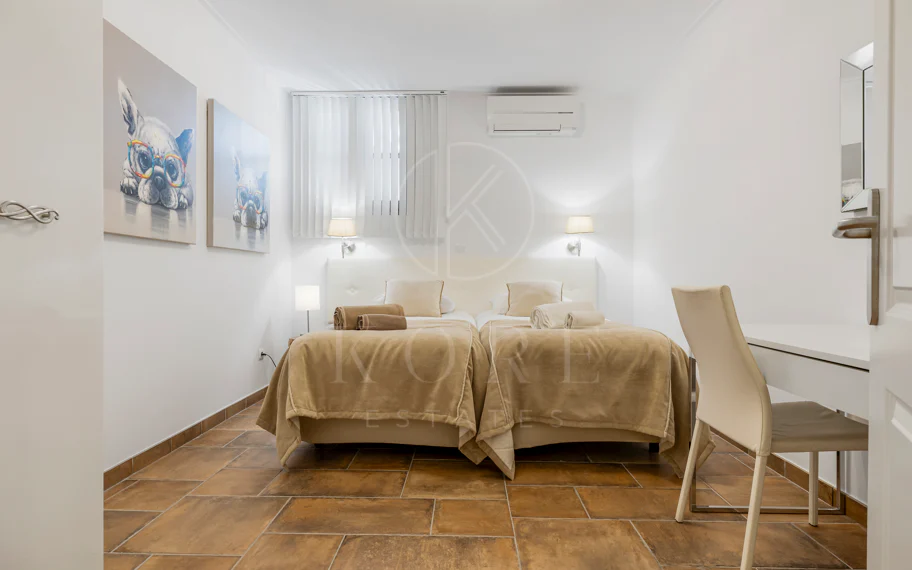 Town House for sale in La Heredia, Benahavis