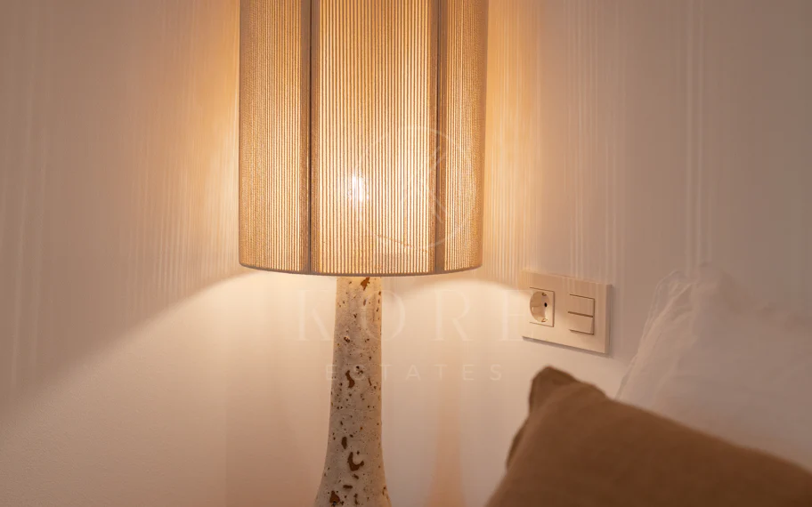 Renovated 3 Bedroom Apartment with sea & mountain views in Nueva Andalucía