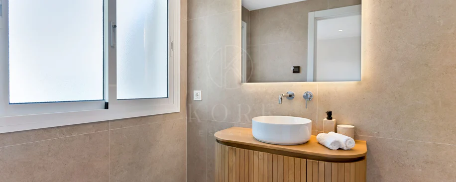 Modern Elegance in the Heart of Nagüeles