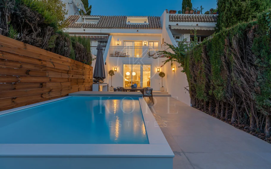 Casa Montana – Elegancia Moderna en el Corazón de Nagüeles