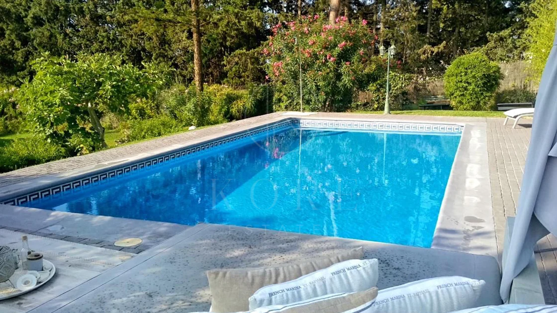 Villa for sale in Paraiso Barronal, Estepona East