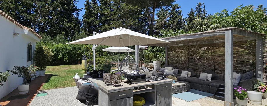 Villa for sale in Paraiso Barronal, Estepona East