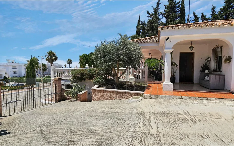 Villa en venta en Paraiso Barronal, Estepona Este