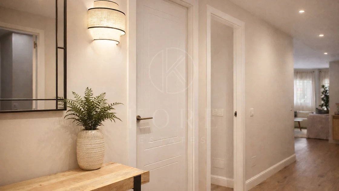 Fully Renovated and Furnished 3-Bedroom Apartment – Puerto de Estepona